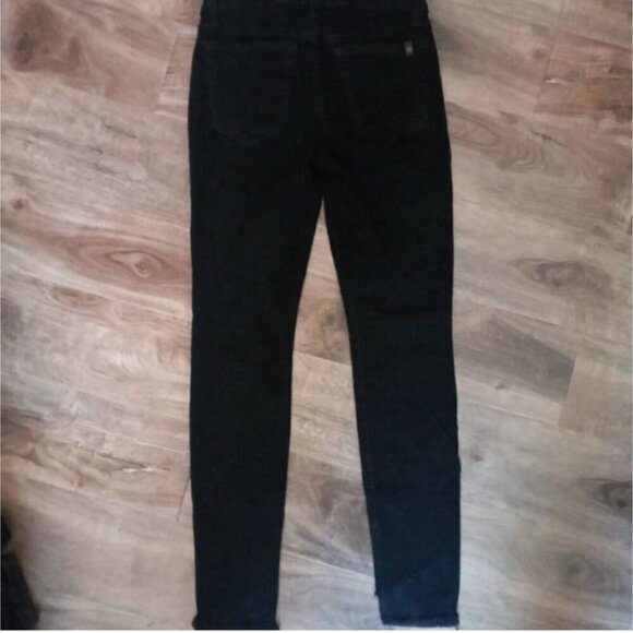 Joe's Jeans Black Skinny Ankle Denim Size 27 Raw Hem Stretch Sleek Fit - Picture 2 of 5
